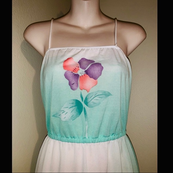 NWOT Beautiful vintage floral sundress - Picture 6 of 7